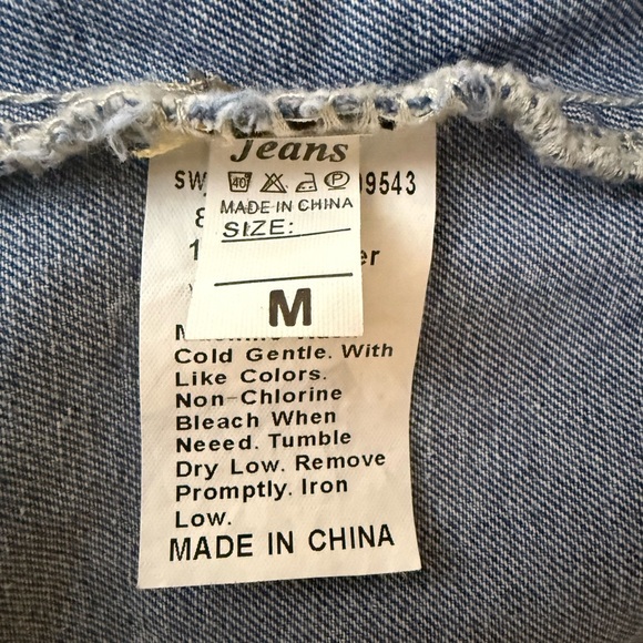Denim Distressed Jacket Womens Medium - Picture 3 of 4